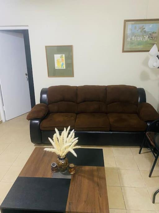Club Caribbean Apartments รันอเวย์เบย์ ภายนอก รูปภาพ